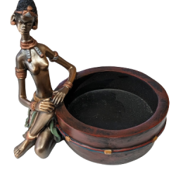 Scrumiera "Femeie africana", 10 cm